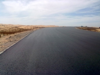 鄂尔多斯沿黄一级路